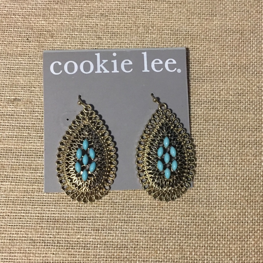 Cookie Lee Felicity Oval Earrings